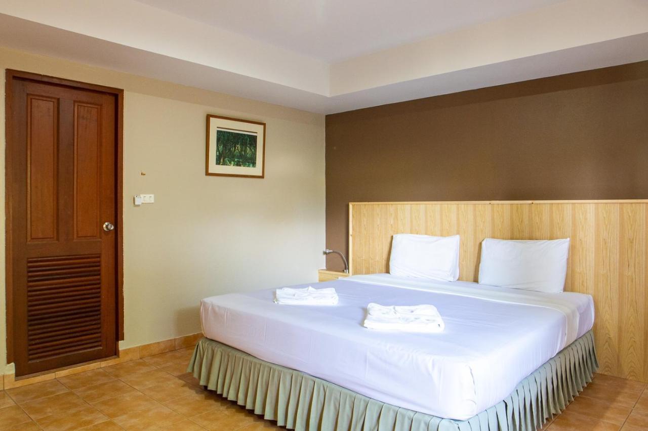 P Chaweng Hotel Koh Samui Exterior photo